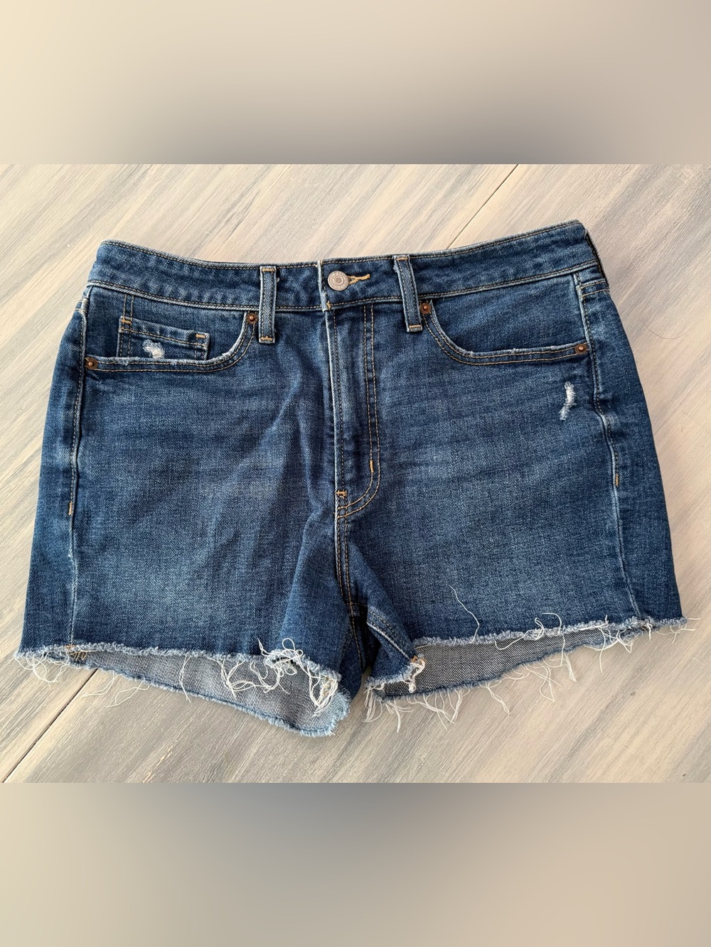 Old Navy OG Straight Denim Shorts Size 8 Like New Classic